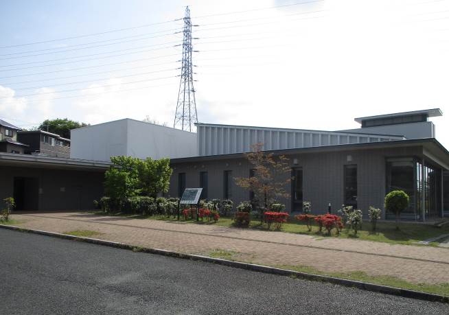 はまゆう図書館